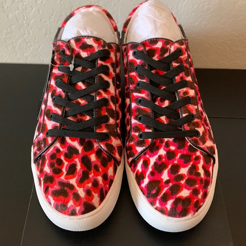 Kenneth Cole Bubble Gum Pink Calf Sneakers - Picture 2 of 8